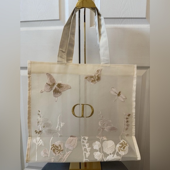 Dior Cream Tote with Floral Embroidery - Picture 3 of 11